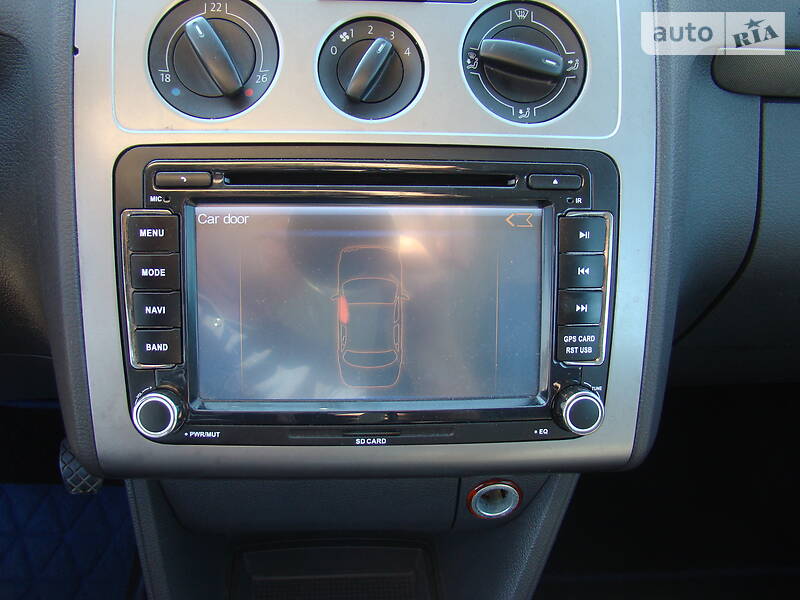 Мінівен Volkswagen Touran 2007 в Луцьку