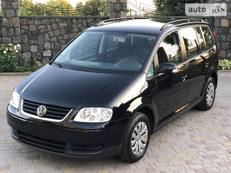 Мінівен Volkswagen Touran 2006 в Хмельницькому