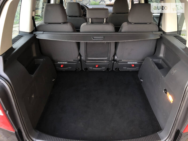 Мінівен Volkswagen Touran 2006 в Хмельницькому