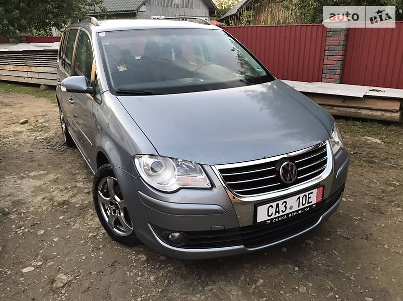 Volkswagen Touran