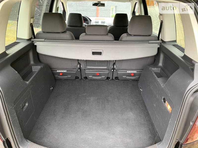 Мінівен Volkswagen Touran 2008 в Луцьку фото 22 Мінівен Volkswagen Touran 2008 в Луцьку