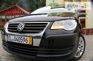 Мінівен Volkswagen Touran 2008 в Трускавці