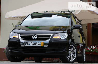 Минивэн Volkswagen Touran 2008 в Трускавце