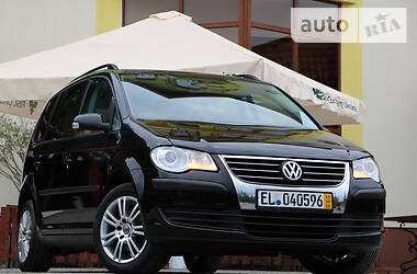 Мінівен Volkswagen Touran 2008 в Трускавці