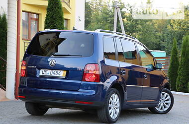 Минивэн Volkswagen Touran 2009 в Трускавце