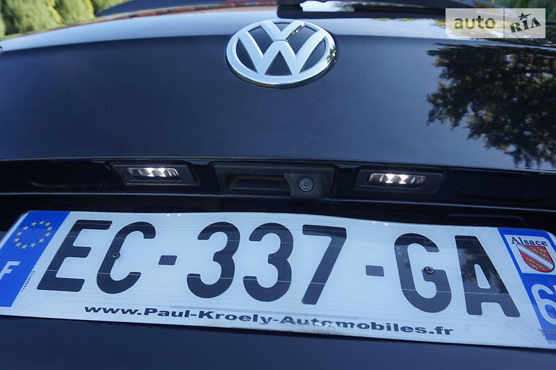 Універсал Volkswagen Touran 2016 в Самборі