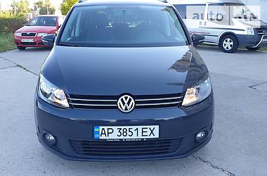 Минивэн Volkswagen Touran 2014 в Энергодаре