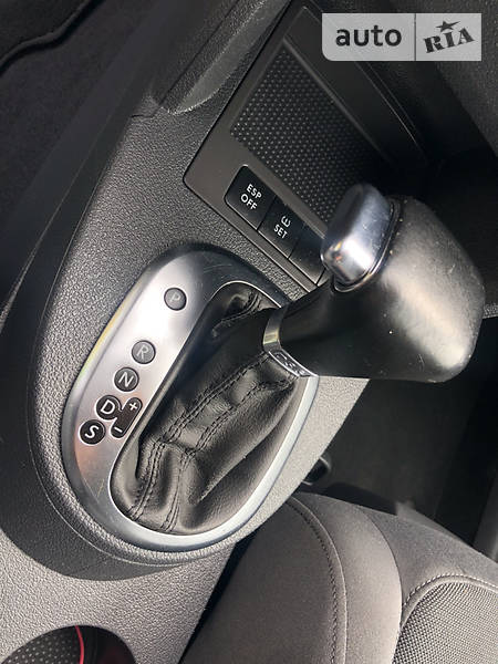 Мінівен Volkswagen Touran 2008 в Рівному