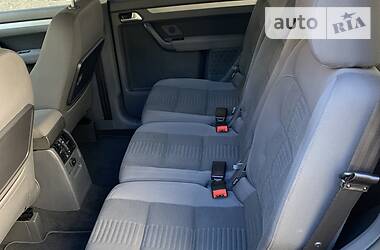 Мінівен Volkswagen Touran 2010 в 