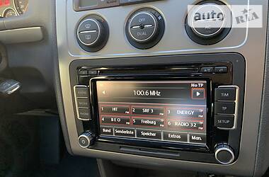 Мінівен Volkswagen Touran 2010 в 