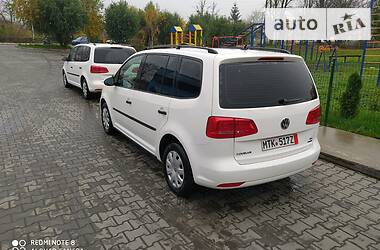 Минивэн Volkswagen Touran 2012 в Красилове