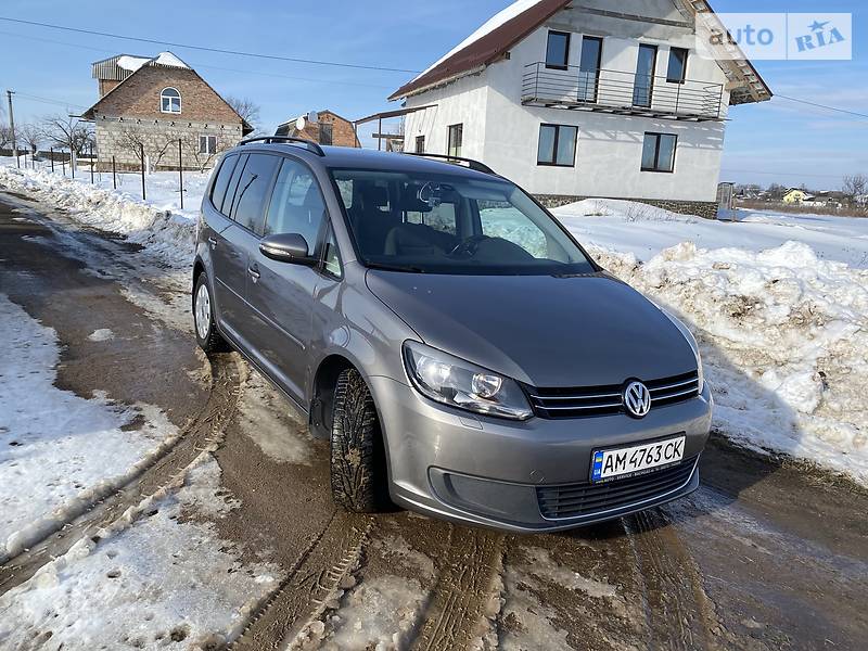 Минивэн Volkswagen Touran 2010 в Хорошеве