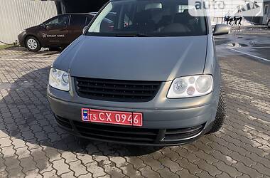 Минивэн Volkswagen Touran 2003 в Луцке