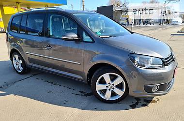 Мінівен Volkswagen Touran 2010 в Умані