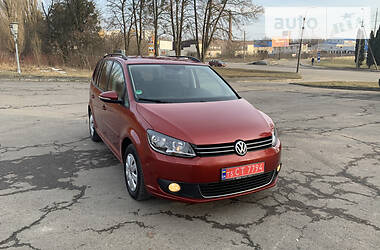 Универсал Volkswagen Touran 2014 в Ровно