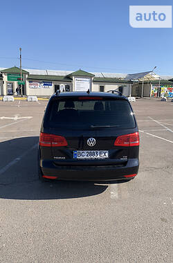 Микровэн Volkswagen Touran 2012 в Стрые