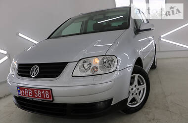 Минивэн Volkswagen Touran 2005 в Трускавце