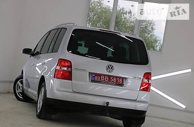 Минивэн Volkswagen Touran 2005 в Трускавце