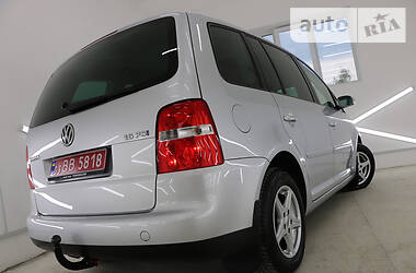 Минивэн Volkswagen Touran 2005 в Трускавце