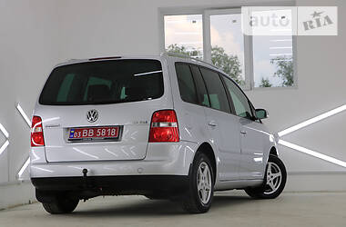 Минивэн Volkswagen Touran 2005 в Трускавце