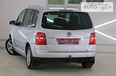 Минивэн Volkswagen Touran 2005 в Трускавце