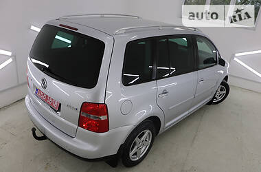 Минивэн Volkswagen Touran 2005 в Трускавце