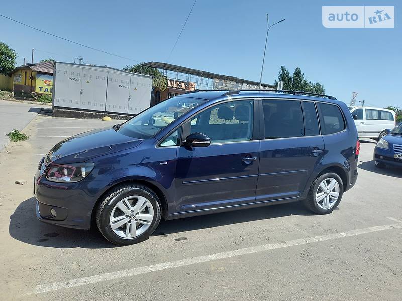 Минивэн Volkswagen Touran 2012 в Одессе