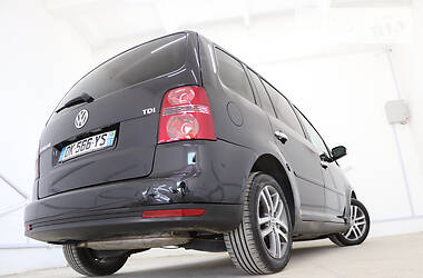 Минивэн Volkswagen Touran 2008 в Трускавце