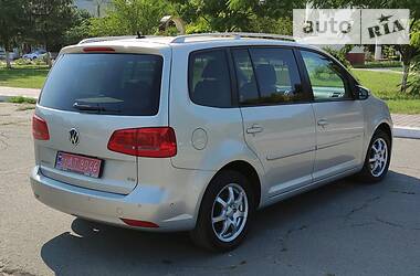 Минивэн Volkswagen Touran 2011 в Одессе