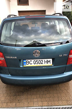 Минивэн Volkswagen Touran 2003 в Городке