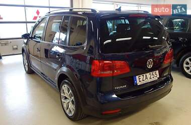 Микровэн Volkswagen Touran 2015 в Львове