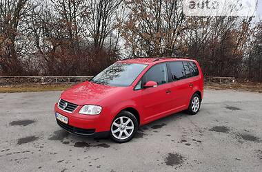 Минивэн Volkswagen Touran 2006 в Бучаче