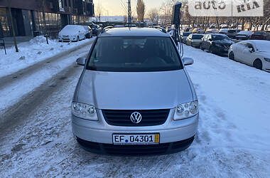 Универсал Volkswagen Touran 2004 в Черкассах