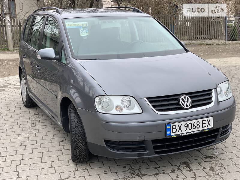 Универсал Volkswagen Touran 2006 в Ивано-Франковске