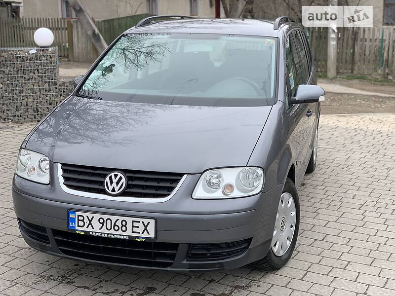 Универсал Volkswagen Touran 2006 в Ивано-Франковске