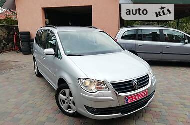 Минивэн Volkswagen Touran 2007 в Луцке