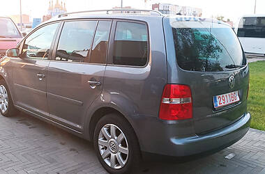 Минивэн Volkswagen Touran 2004 в Ковеле