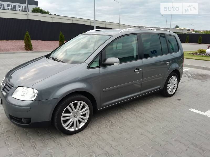 Универсал Volkswagen Touran 2005 в Тернополе