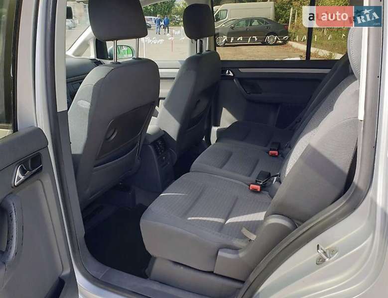 Мінівен Volkswagen Touran 2003 в Києві фото 14 Мінівен Volkswagen Touran 2003 в Києві