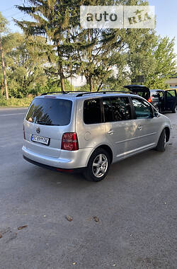 Минивэн Volkswagen Touran 2007 в Самборе