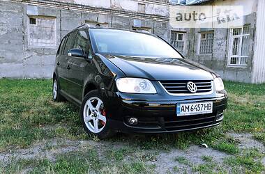 Минивэн Volkswagen Touran 2005 в Бердичеве