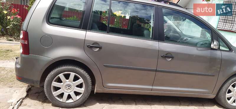 Минивэн Volkswagen Touran 2008 в Тернополе фото 2 Минивэн Volkswagen Touran 2008 в Тернополе