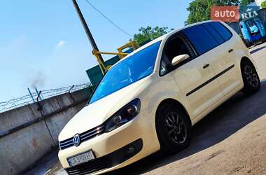 Микровэн Volkswagen Touran 2011 в Черкассах