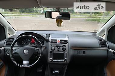 Минивэн Volkswagen Touran 2007 в Чернигове
