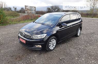 Минивэн Volkswagen Touran 2015 в Ужгороде