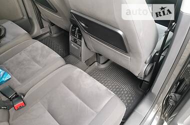 Мінівен Volkswagen Touran 2011 в Луцьку