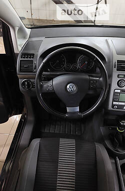 Універсал Volkswagen Touran 2009 в Могилів-Подільському