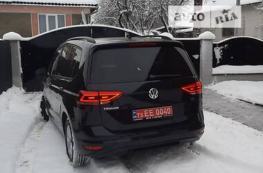 Минивэн Volkswagen Touran 2015 в Ужгороде