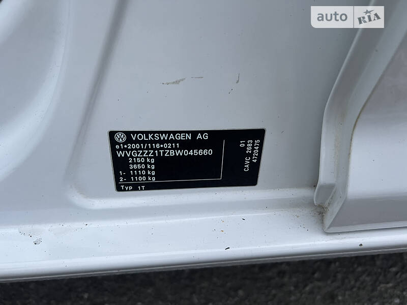 Минивэн Volkswagen Touran 2011 в Киеве