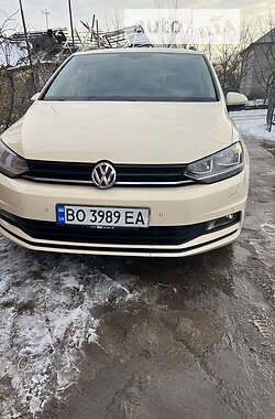 Микровэн Volkswagen Touran 2017 в Тернополе